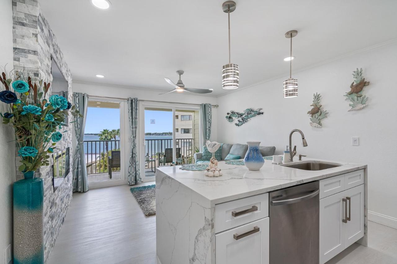 Welcome To Sea Forever Balcony With Ocean Views! Tampa Eksteriør billede